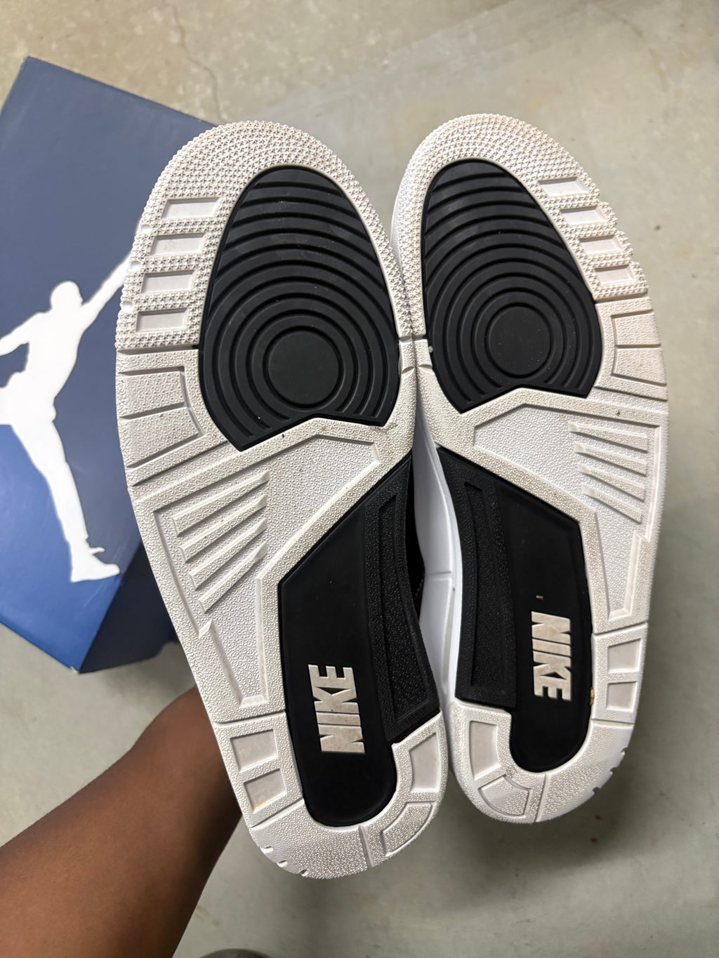 Size 11 - Jordan 3 Retro Fragment