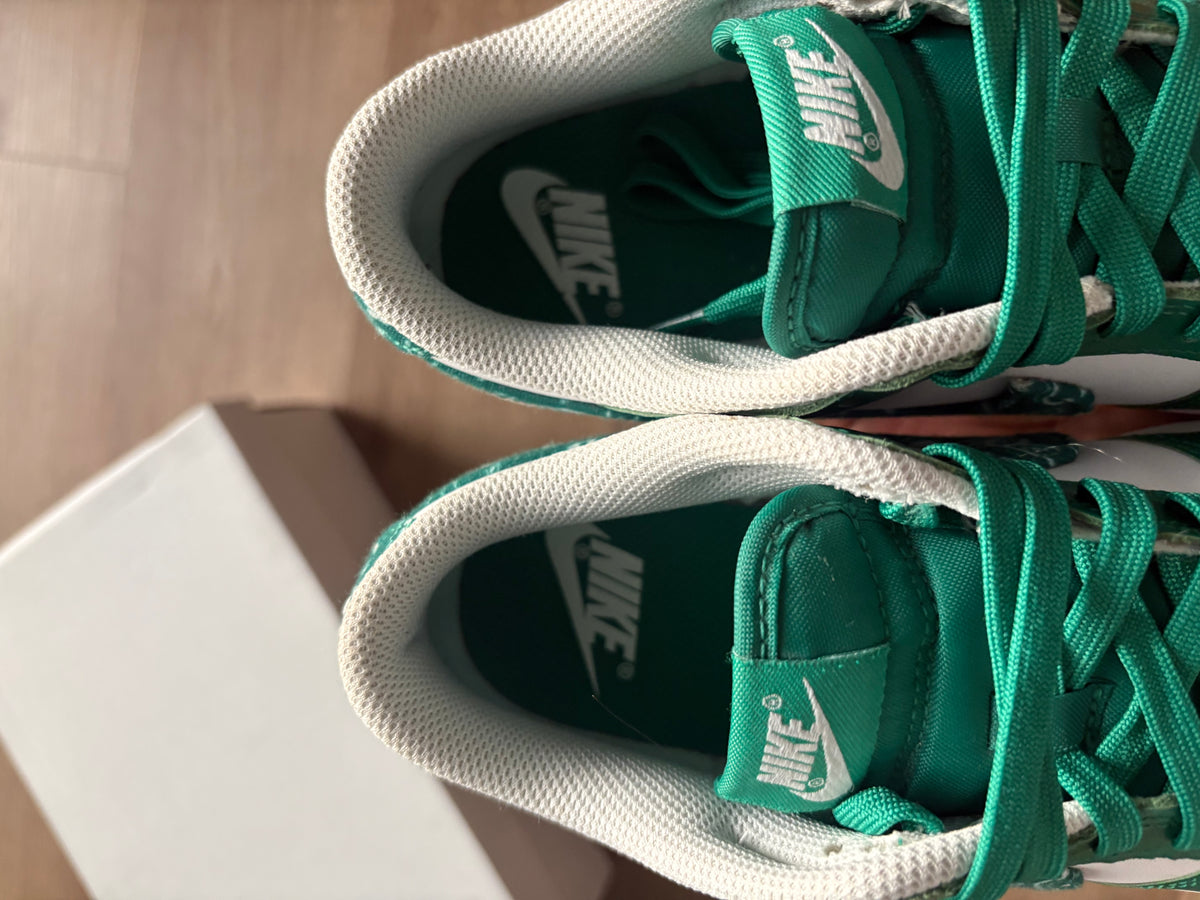 Size 5.5y - Nike Dunk Green Paisley