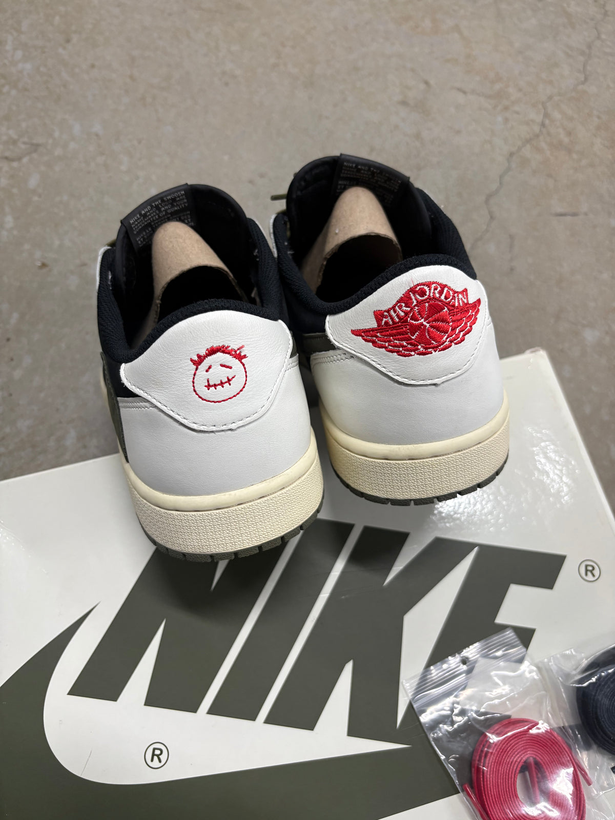 Size 11.5M - Travis Scott 1 Low Olive