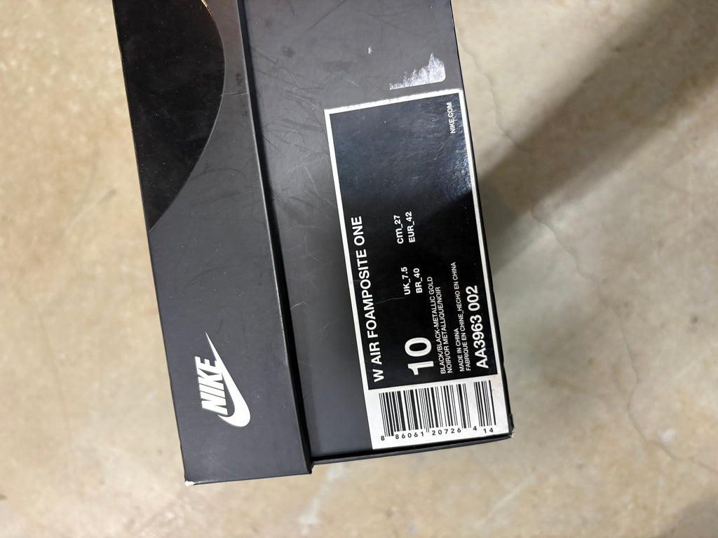 Size 8.5M - Nike Foamposite One Floral