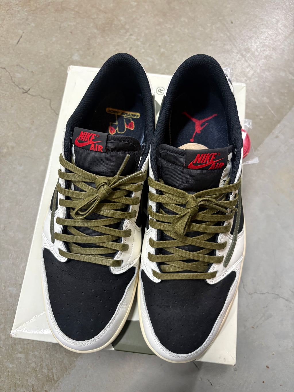 Size 11.5M - Travis Scott 1 Low Olive