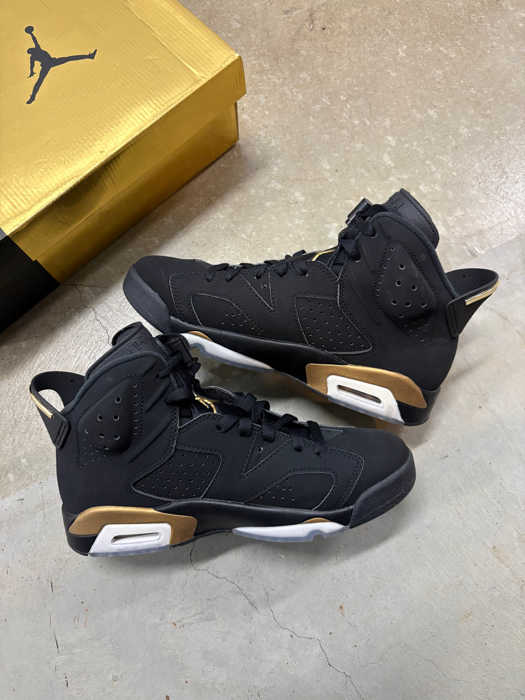 Size 7.5 - Jordan 6 Retro DMP 2020