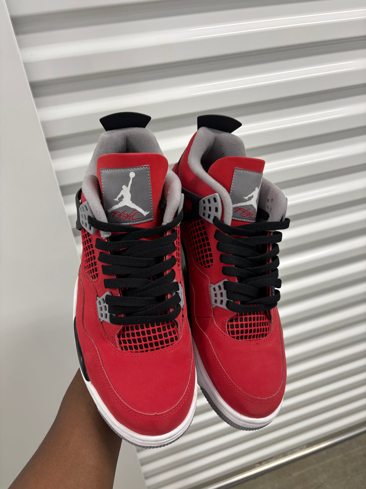 Size 11 - Jordan 4 Retro Toro Bravo 2026