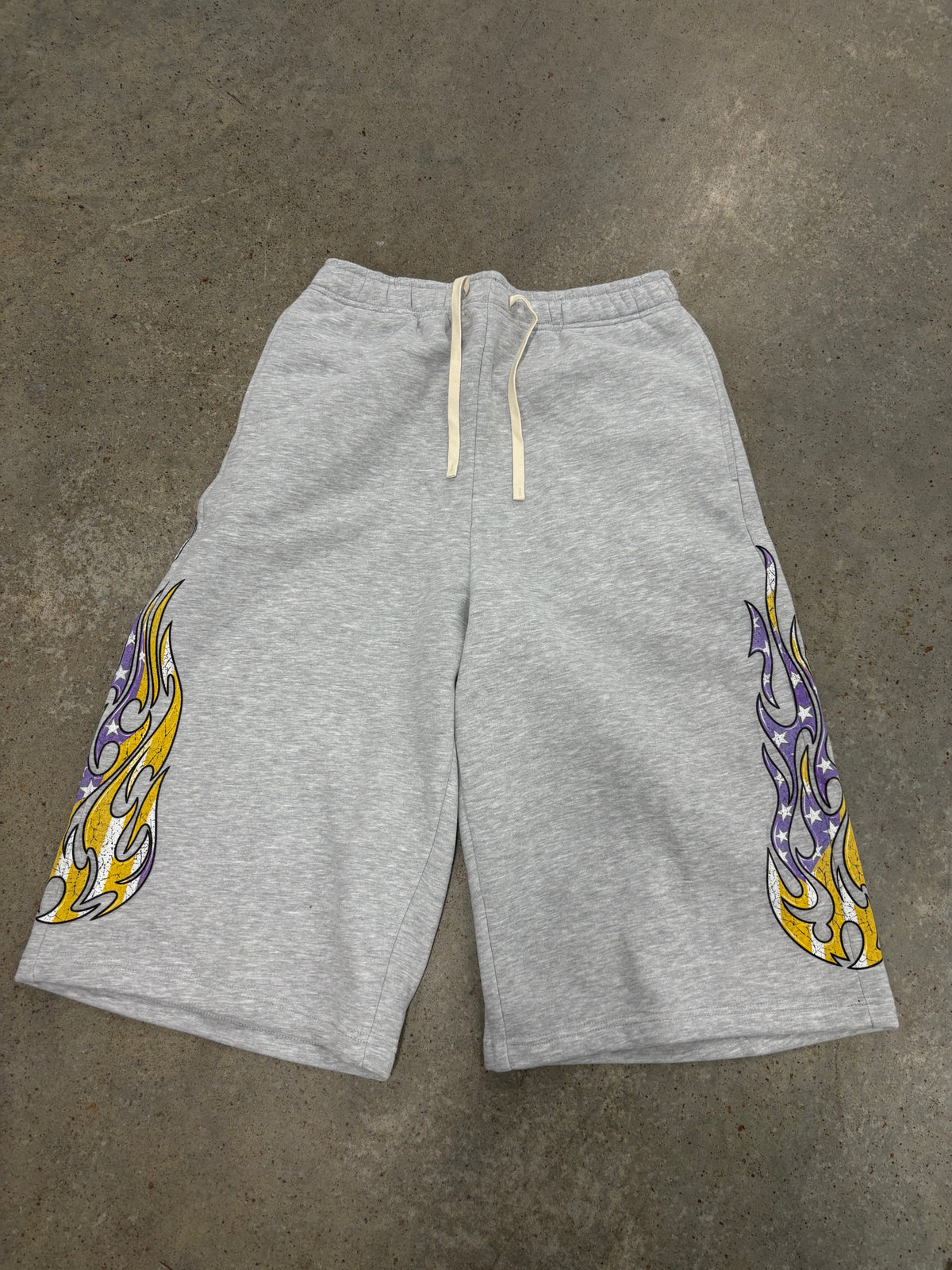Acc Purple Flame 3/4 Shorts