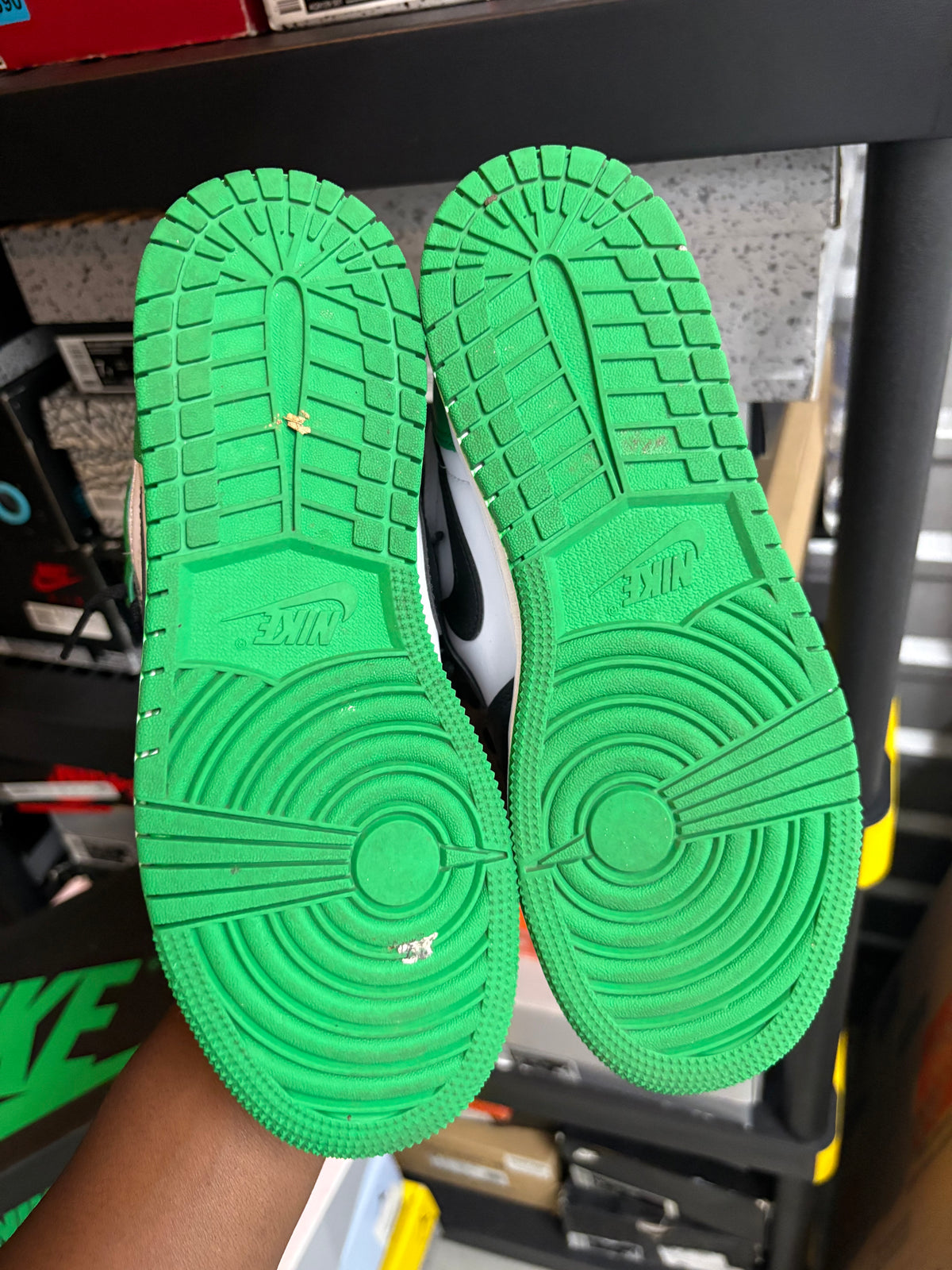 Size 5.5y - Jordan 1 Retro Lucky Green
