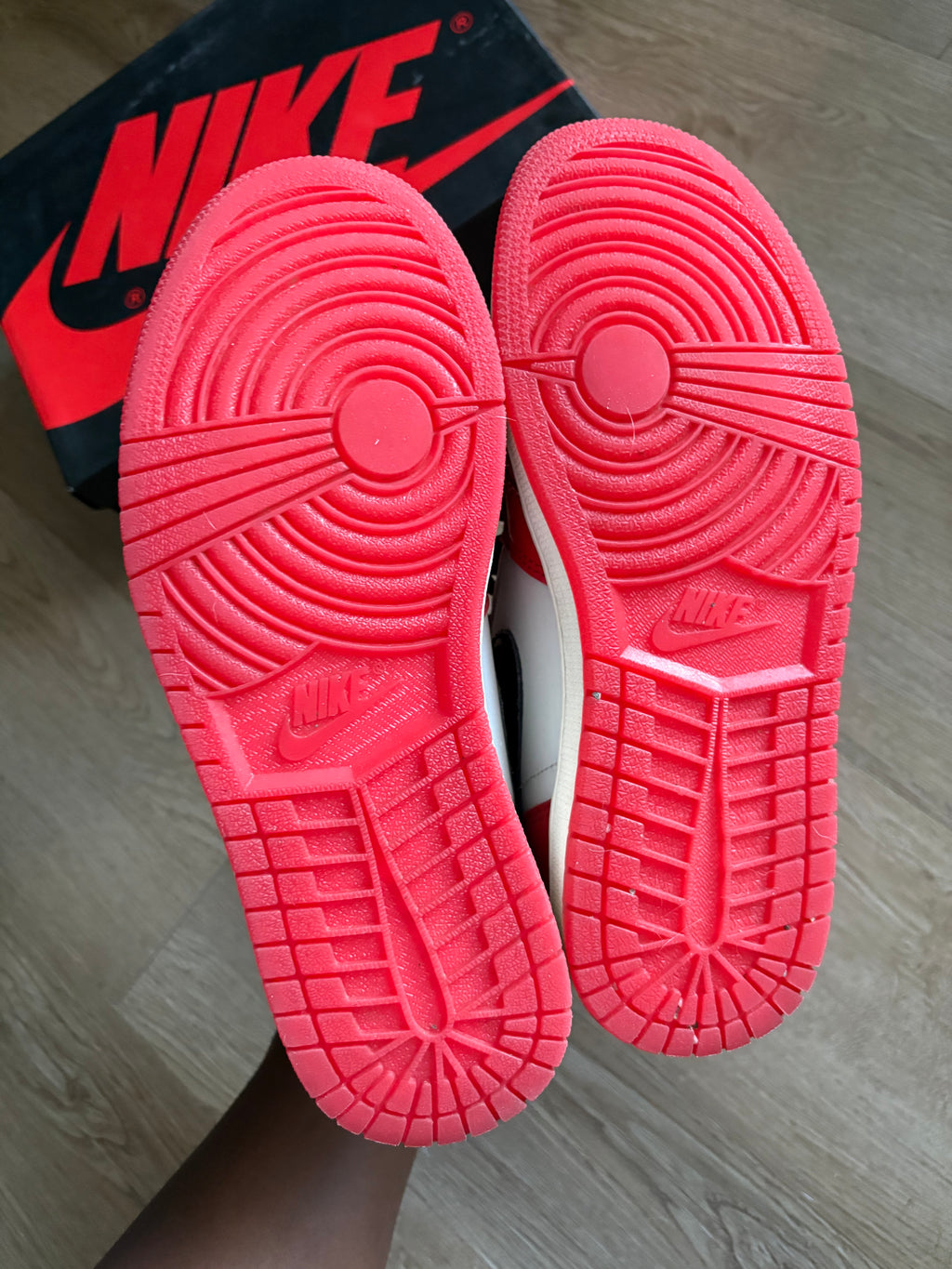 Size 7.5 - Jordan 1 Retro Spider Man / Spider Verse