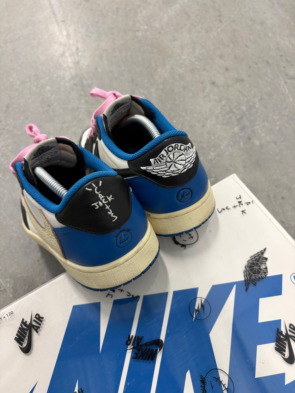 Size 11 - Travis Scott 1 Low Fragment