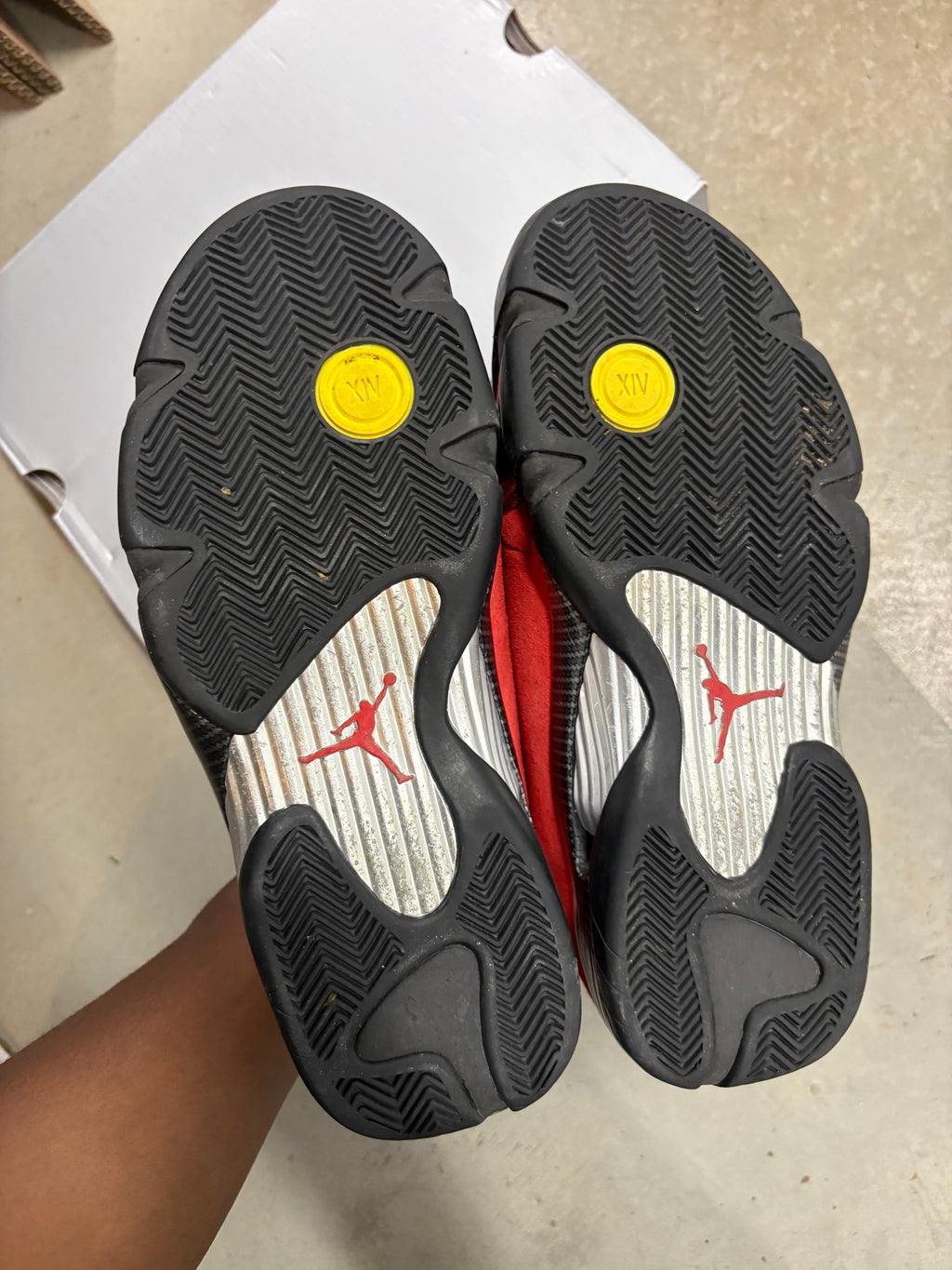 Size 10 - Jordan 14 Retro Ferarri 2025