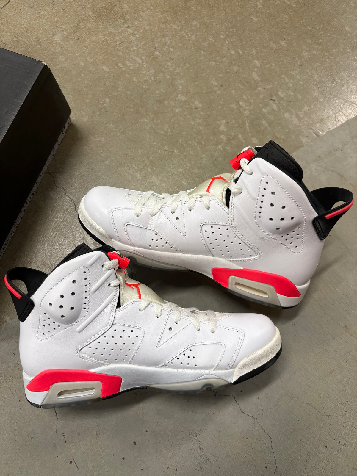 Size 8.5 - Jordan 6 Retro Infrared White 2014