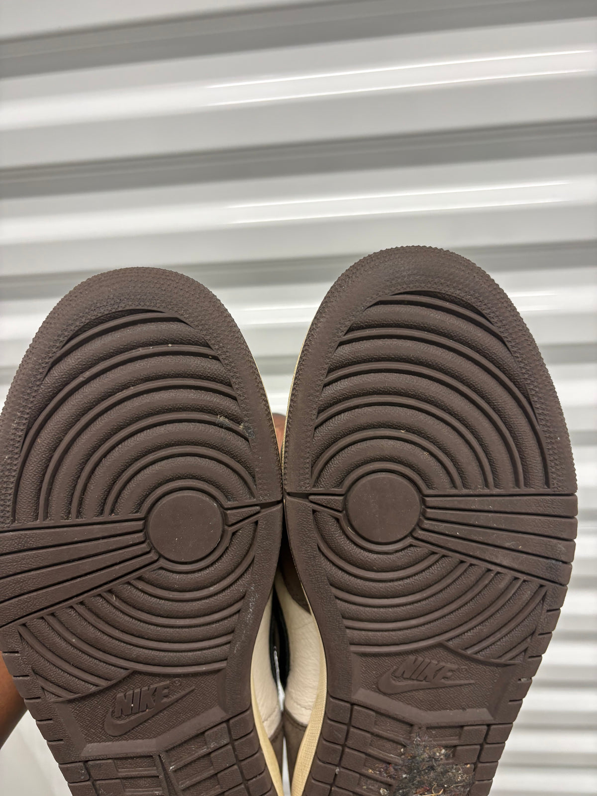Size 13 - Travis Scott 1 Retro Mocha