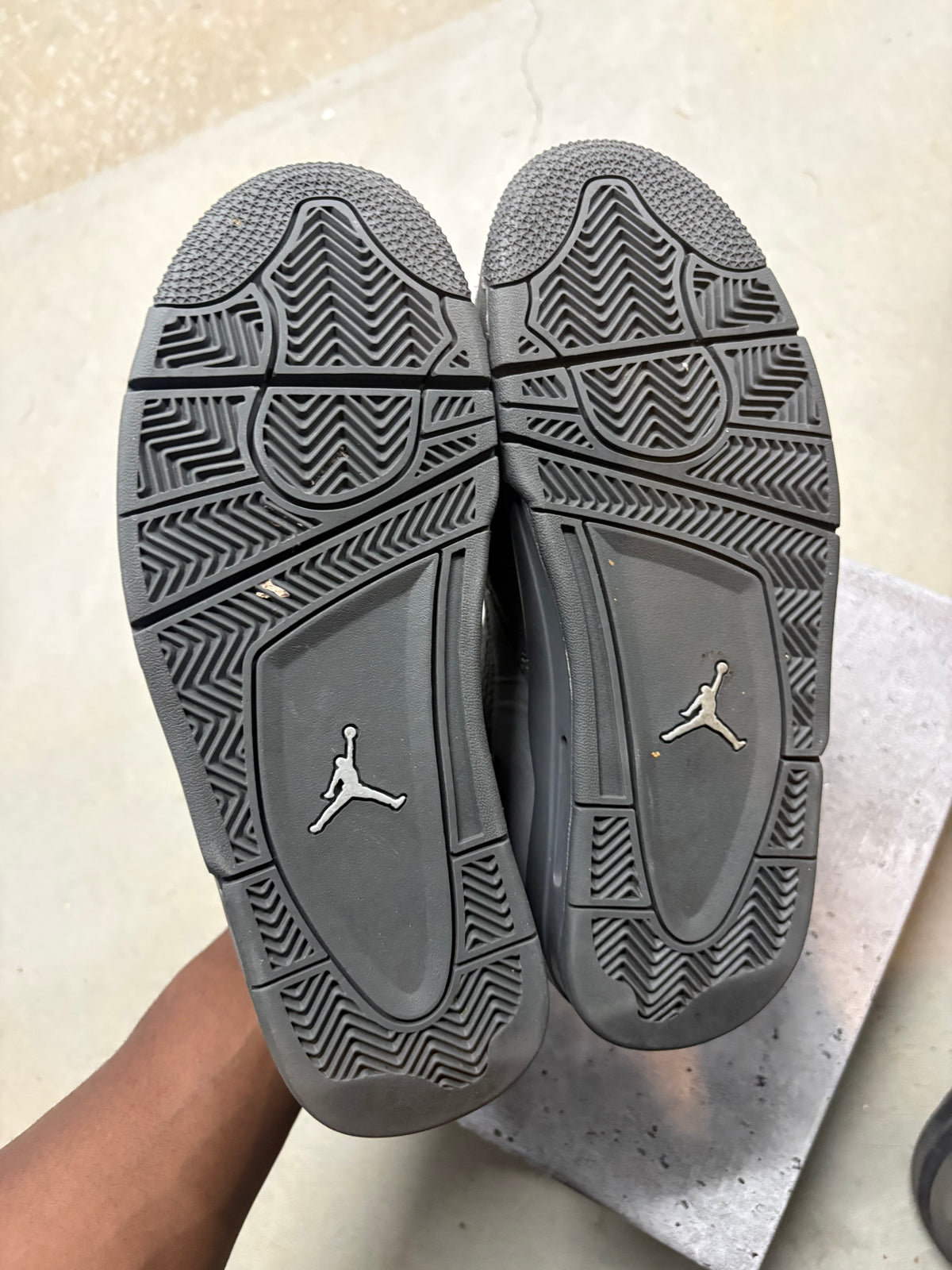 Size 7y - Jordan 4 Retro Wet Cement