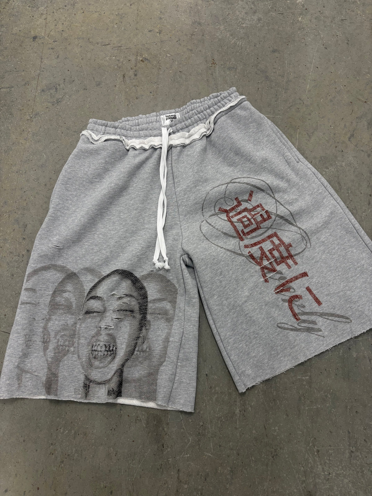 Overly 3/4 Sweatshorts