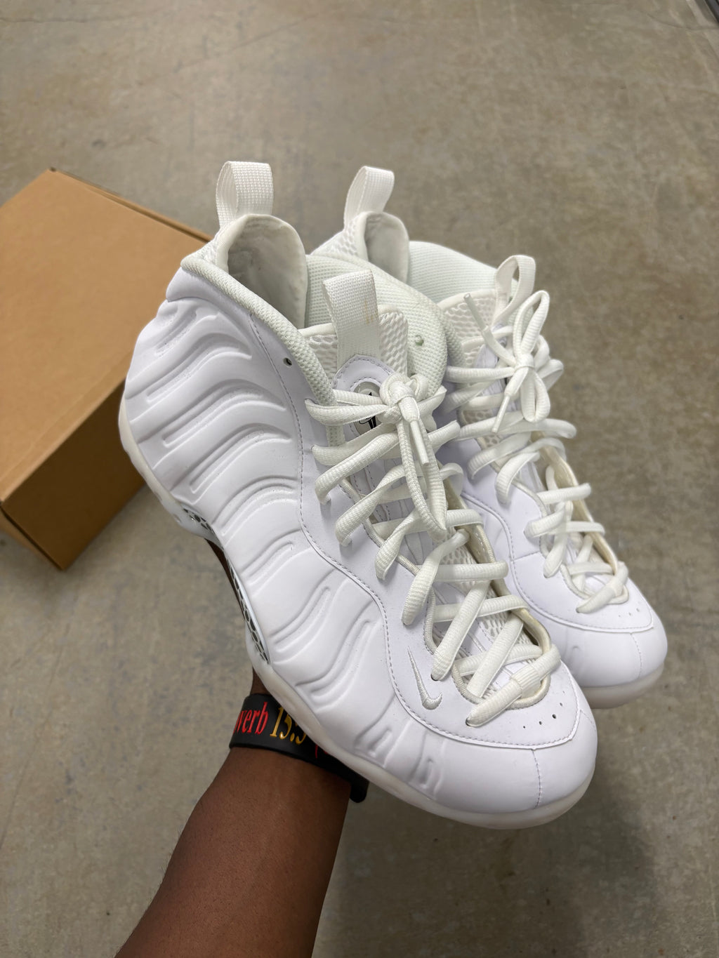 Size 10 - Nike Air Foamposite One Triple White