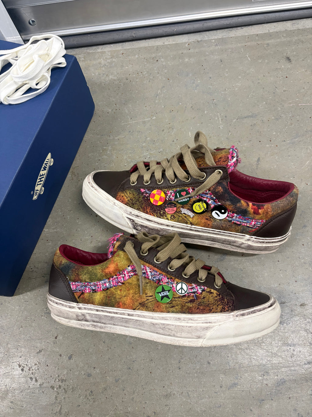 Size 10 - Vans Old Skool 36 Souvenir Chanel