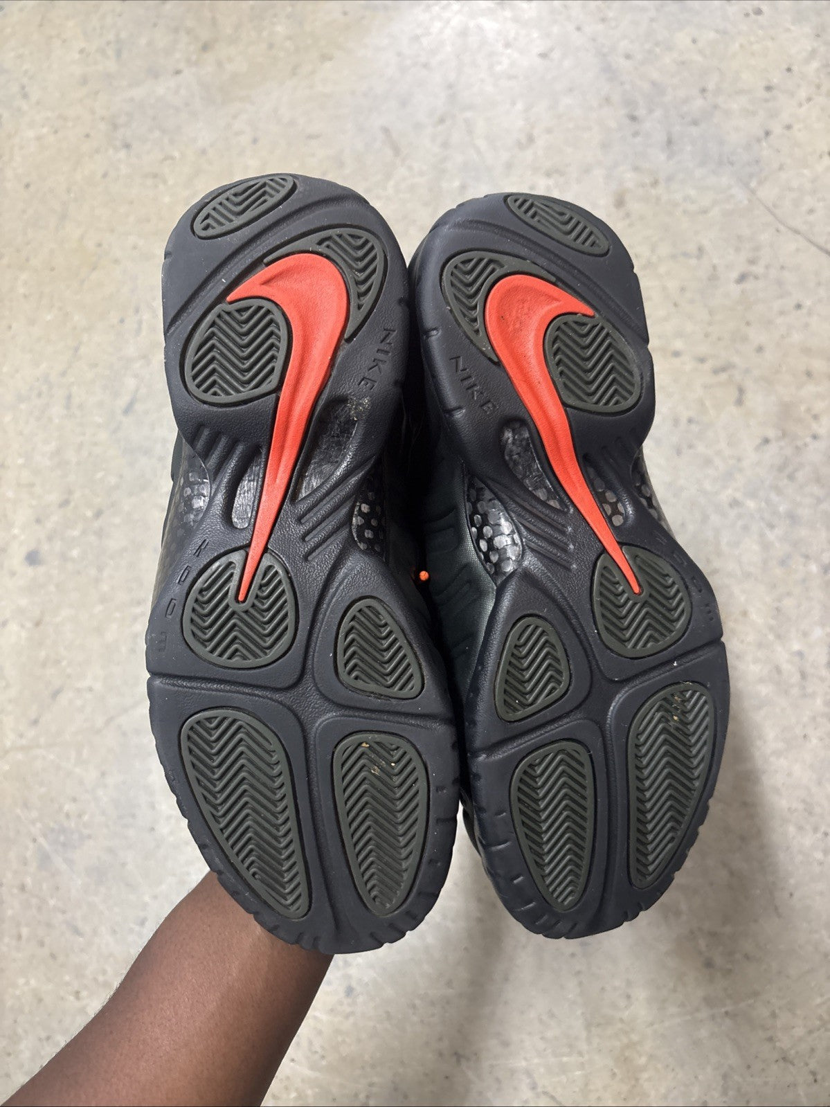 Size 8.5 - Nike Air Foamposite Pro Sequoia