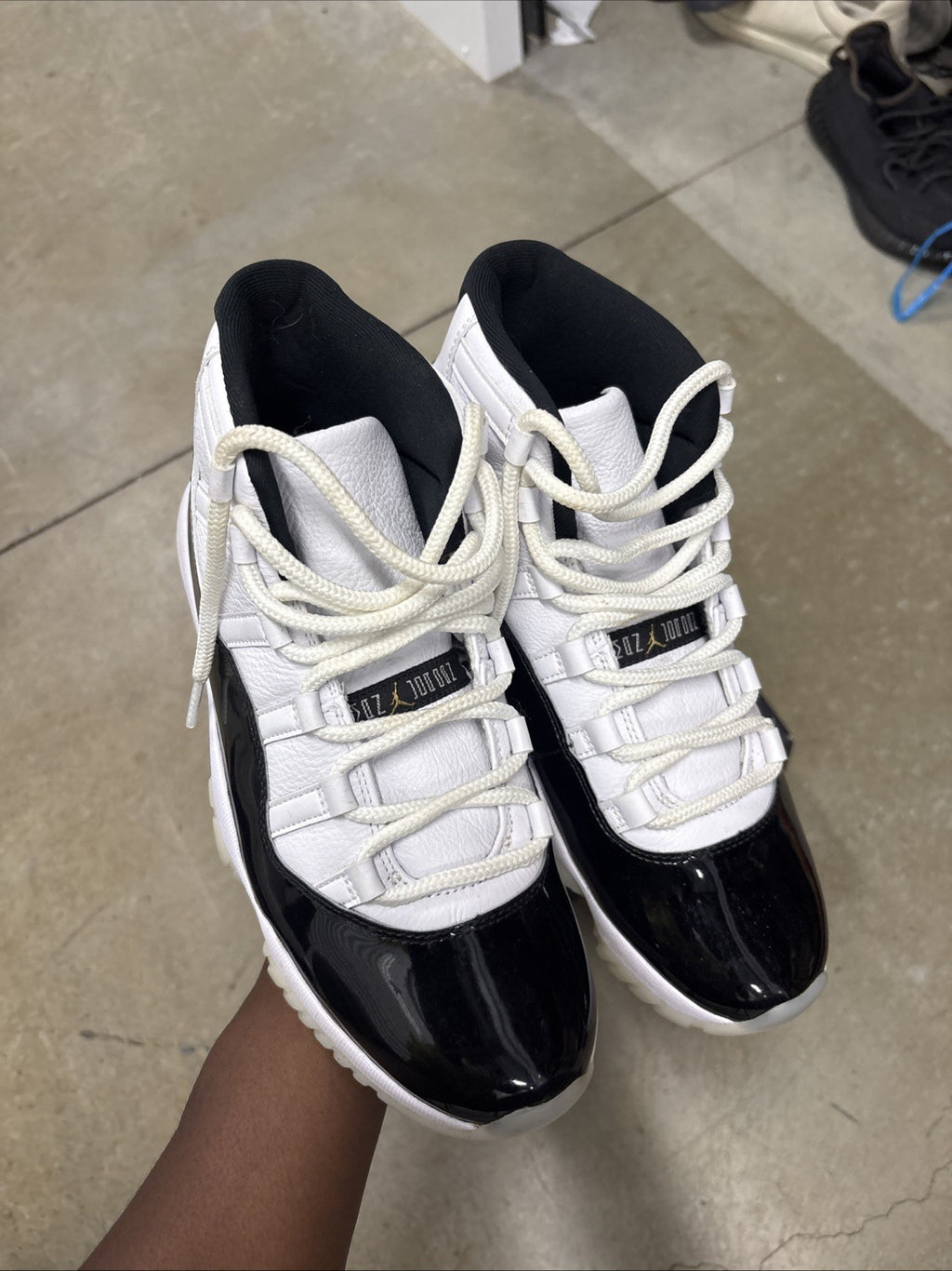 Air Jordan 11 Retro DMP Gratitude Men's Sneakers Size 9