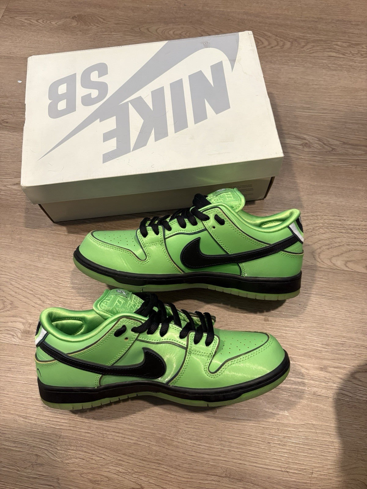 Size 10 - Nike SB Dunk Low x Powerpuff Girls Buttercup