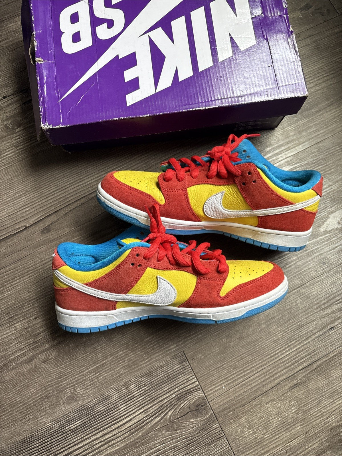 Nike SB Dunk Low Men's Bart Simpson 2022 Sneakers Size 9 BQ6817-602