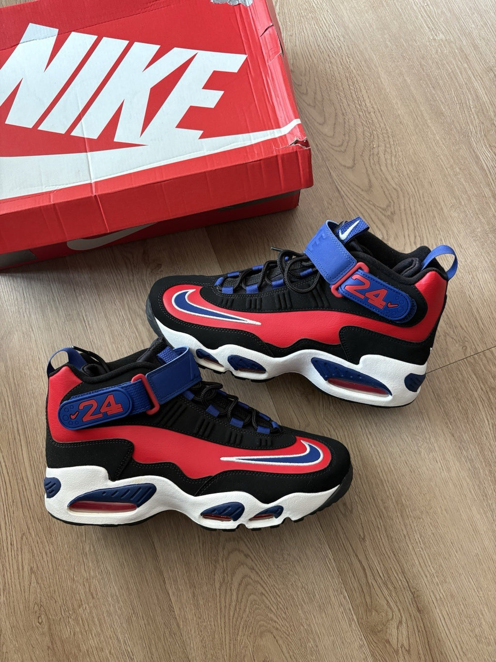 Size 11 - Nike Air Griffey Max 1 Alternate USA