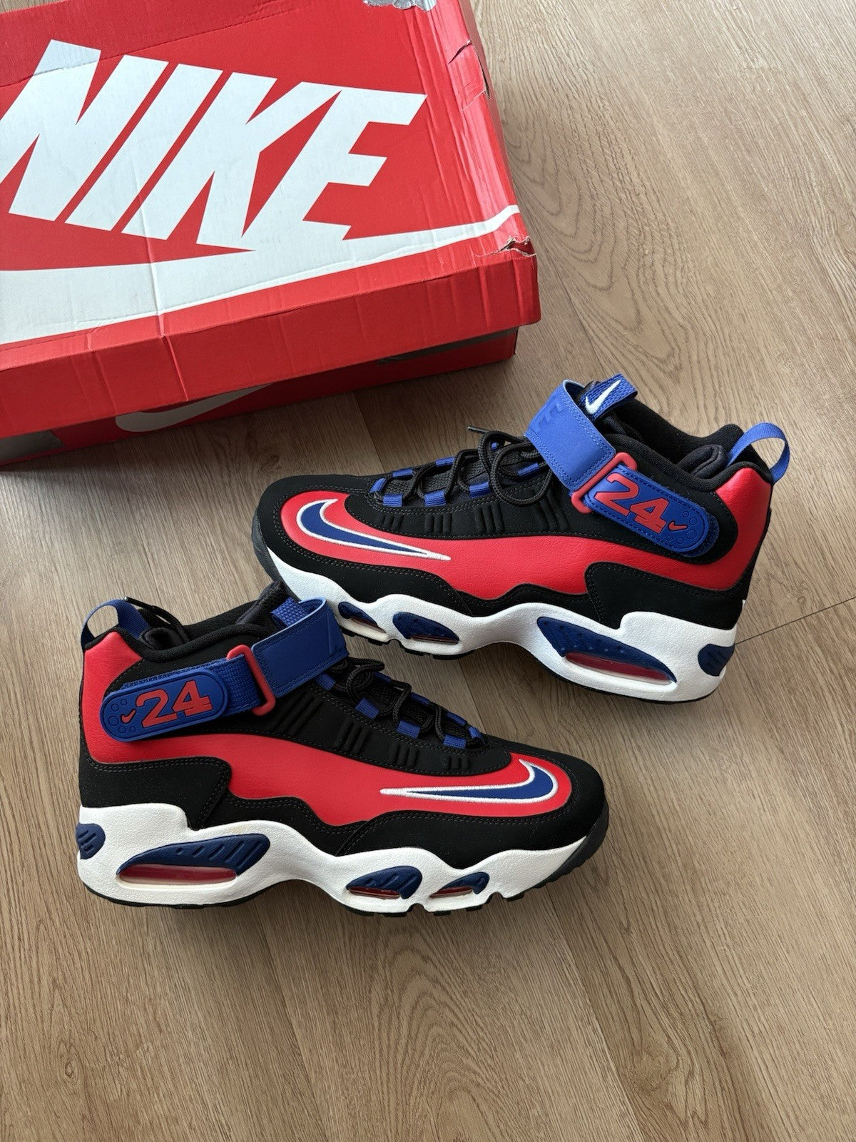 Size 11 - Nike Air Griffey Max 1 Alternate USA