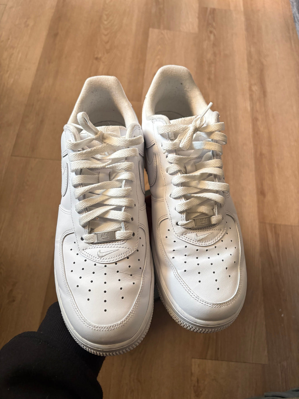 Size 10.5 - Nike Supreme Forces White