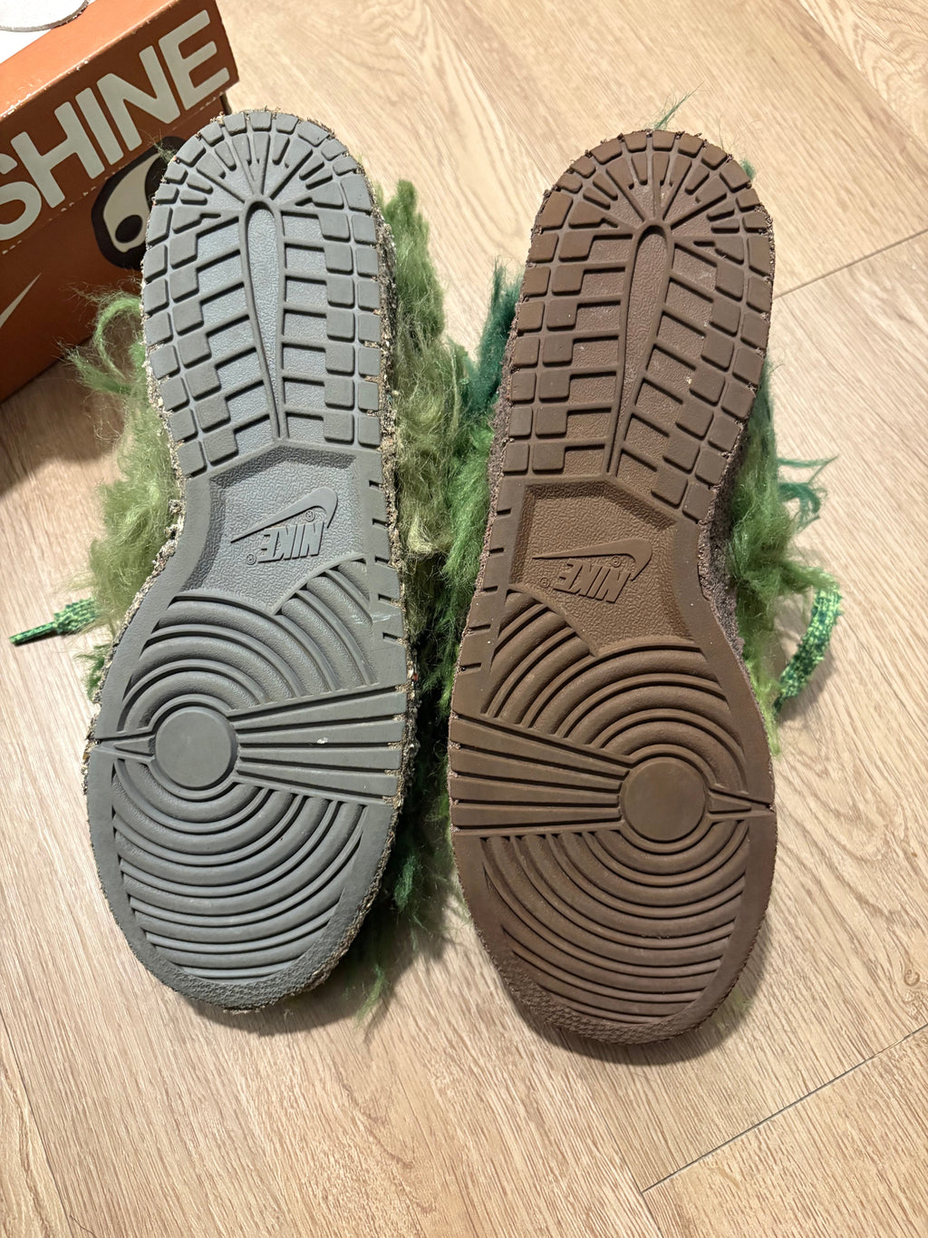 Size 8.5 - Nike Cpfm Flea 1 Grinch