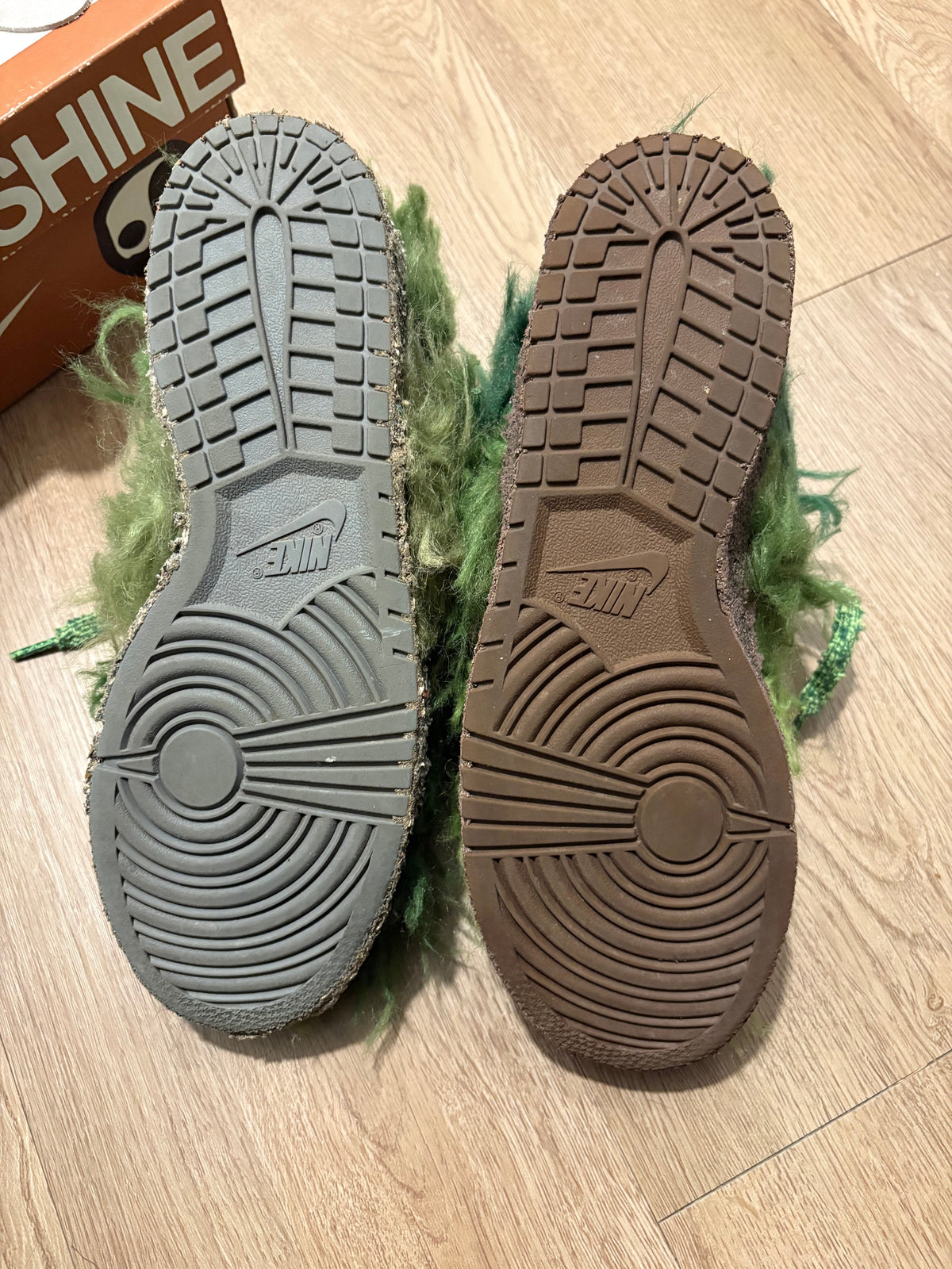 Size 8.5 - Nike Cpfm Flea 1 Grinch