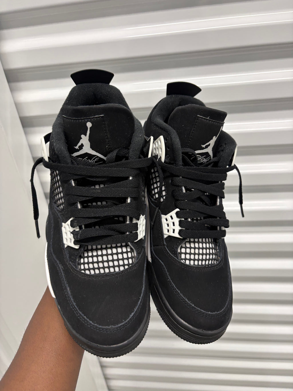 Size 7.5 - Jordan 4 Retro White Thunder
