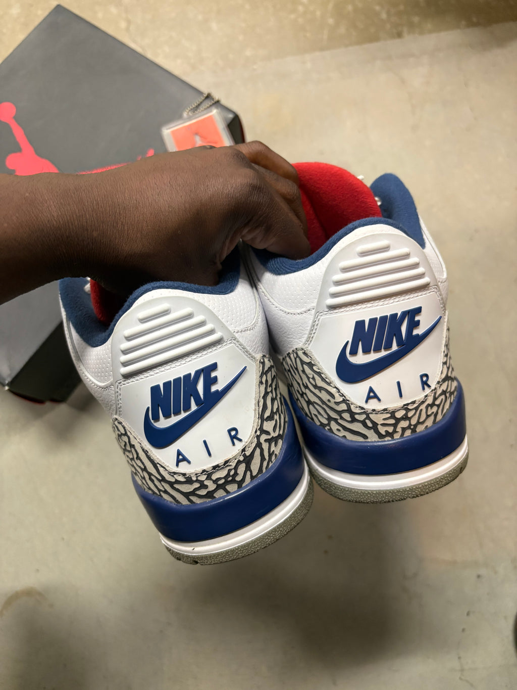 Size 11 - Jordan 3 Retro True Blue 2016