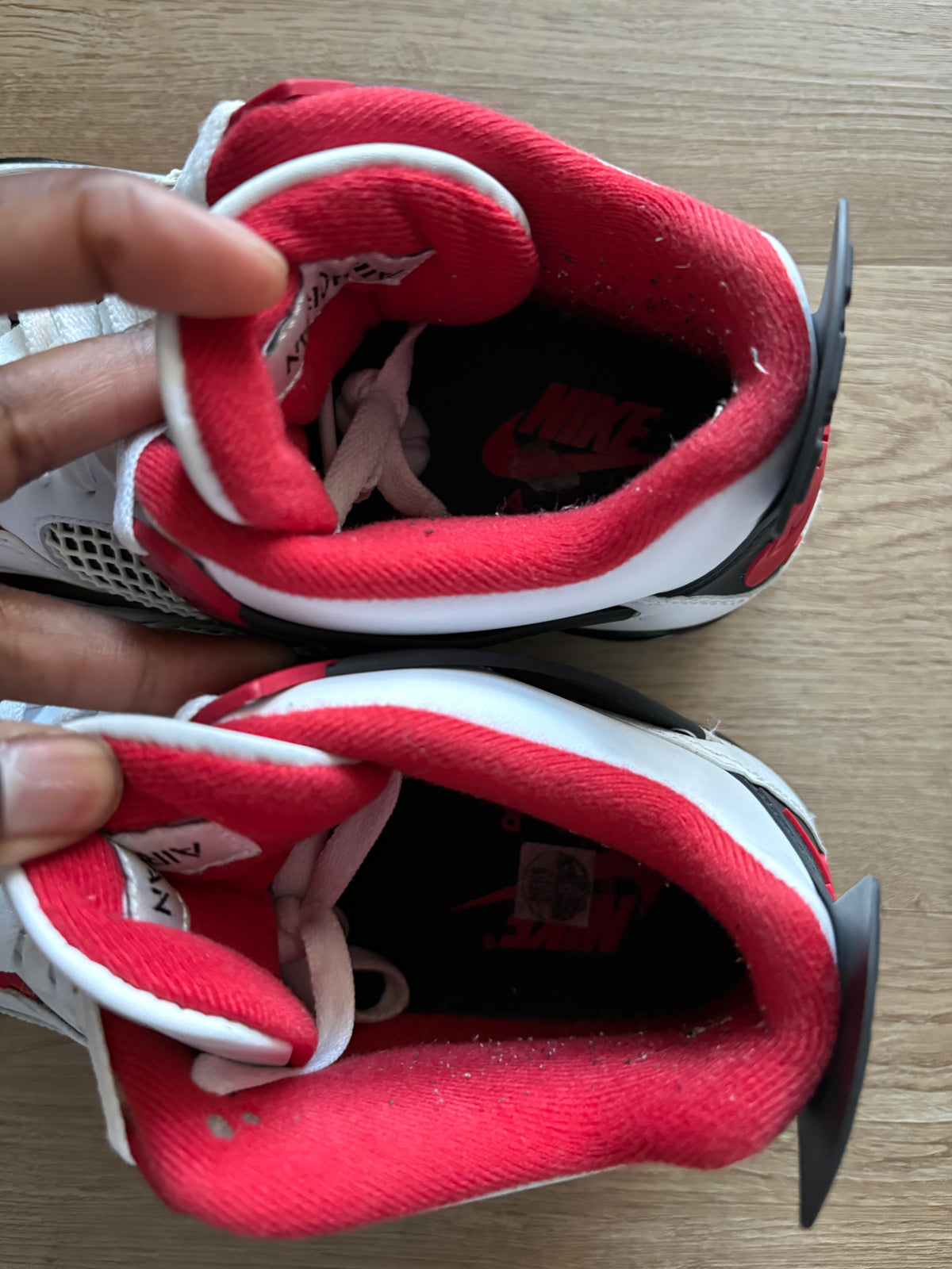 Size 9 - Jordan 4 Retro Fire Red 2020