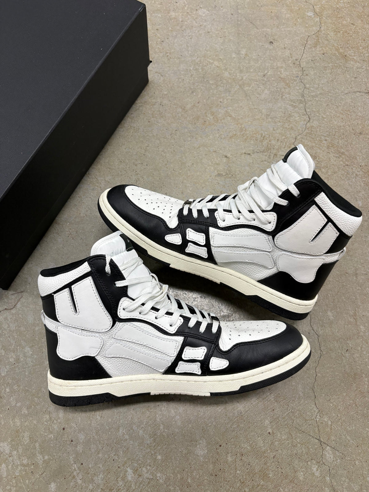 Size 11 - Amiri Skeleton High Black/White