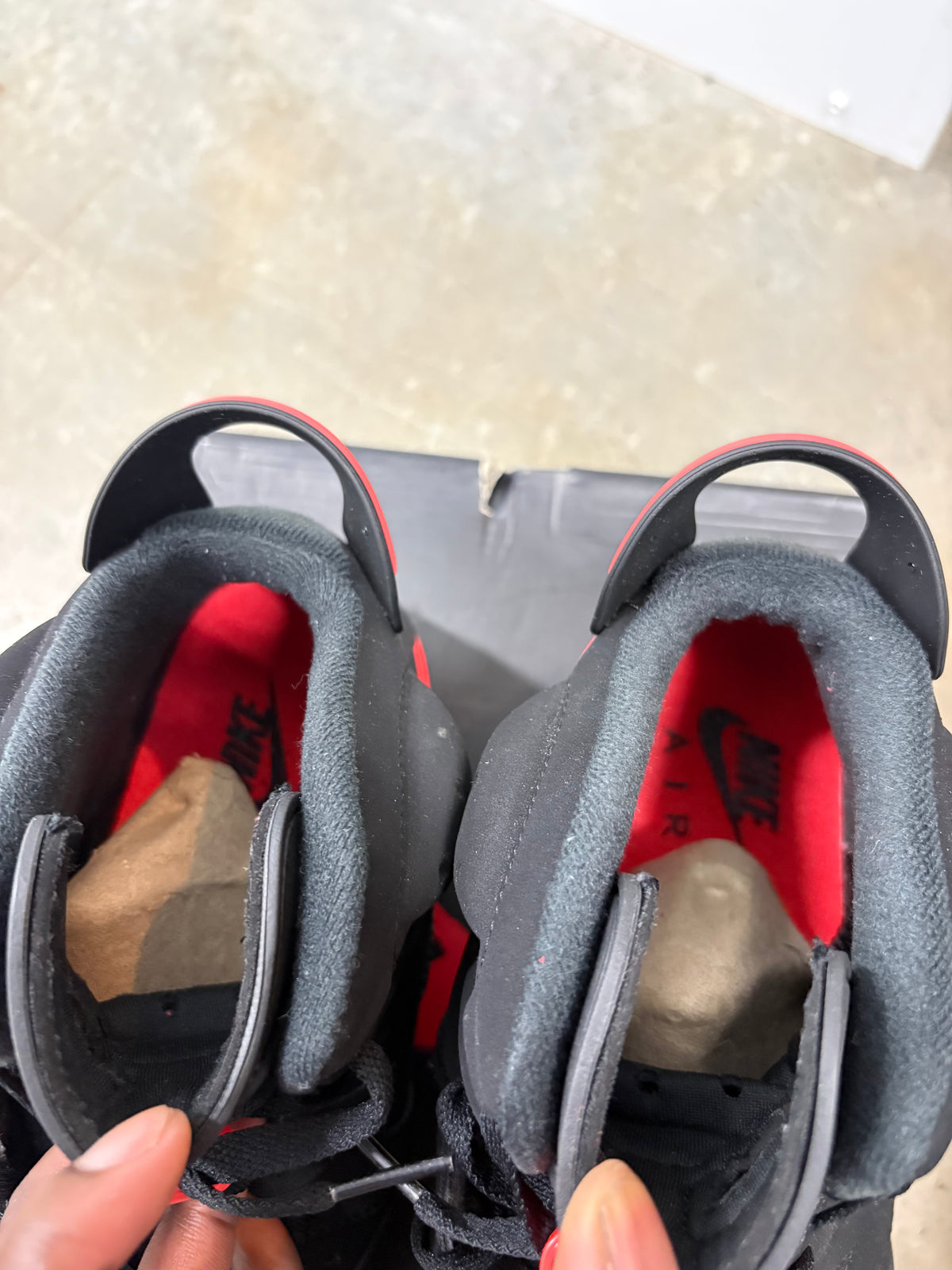 Size 10.5 - Jordan 6 Retro Black Infrared 2019