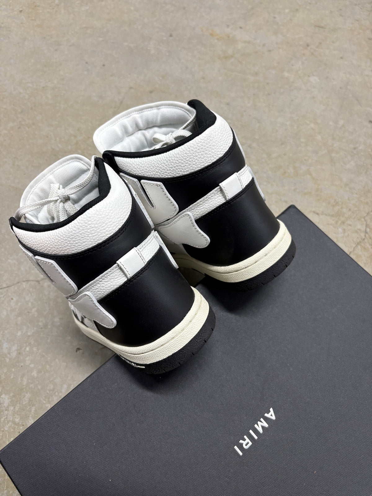 Size 11 - Amiri Skeleton High Black/White