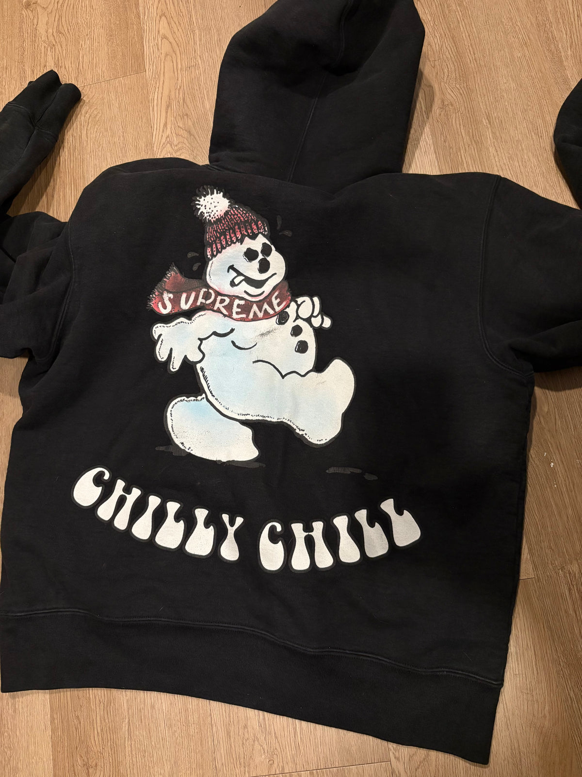 Size M - Supreme Snowman Hoodie