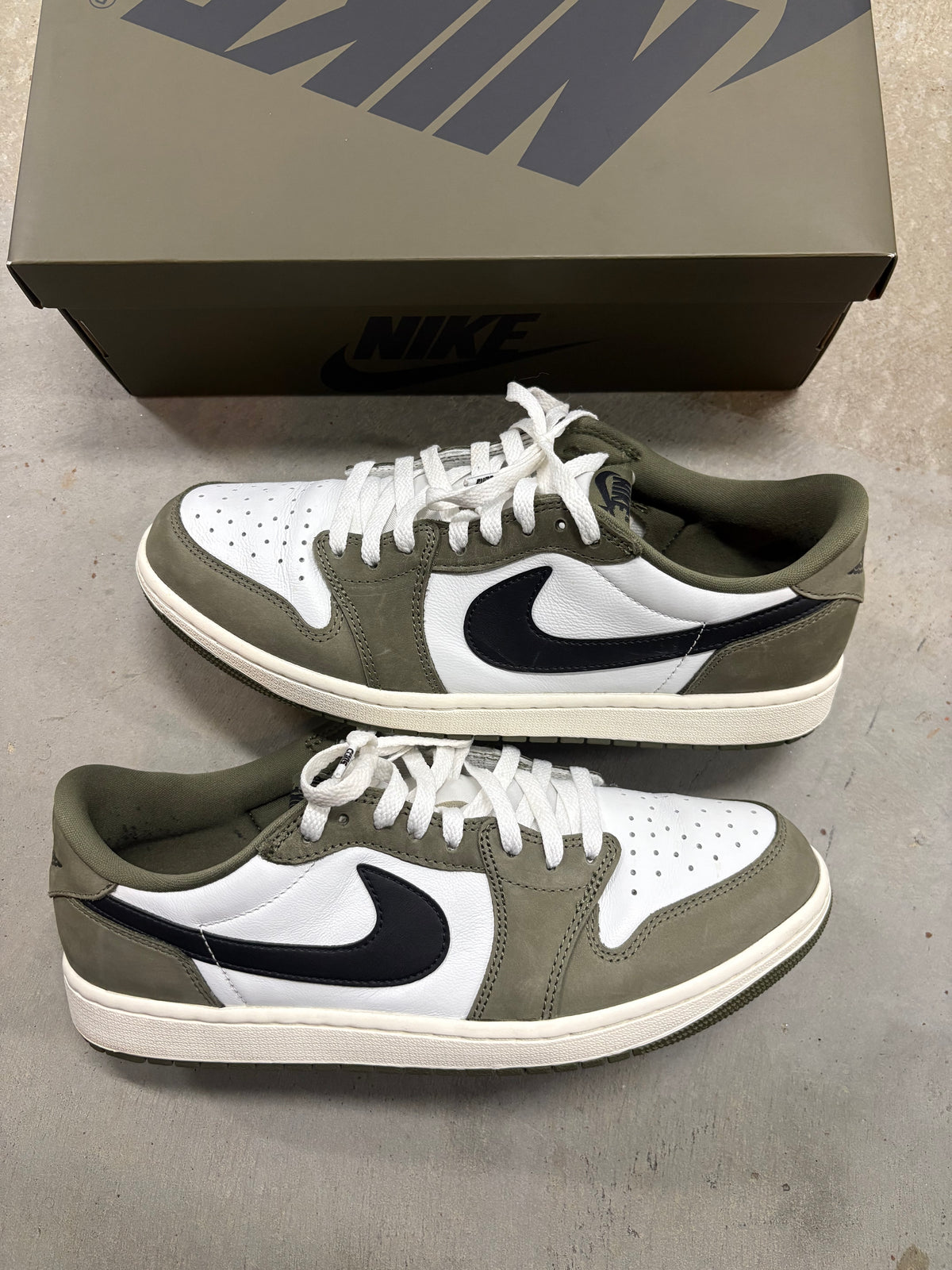 Size 11.5 - Jordan 1 Retro Low Medium Olive
