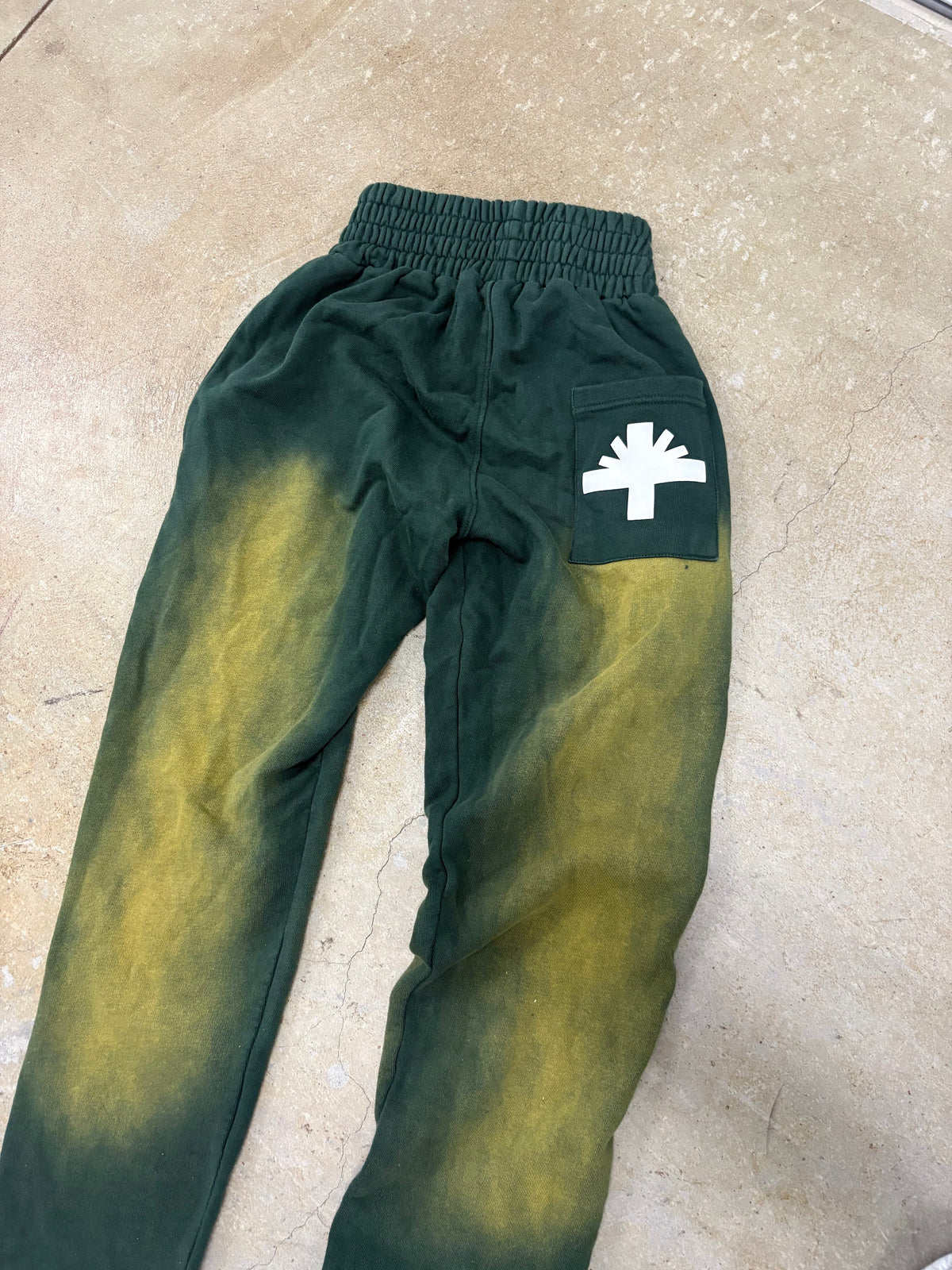Size M - Vertabrae Sweatpants Green