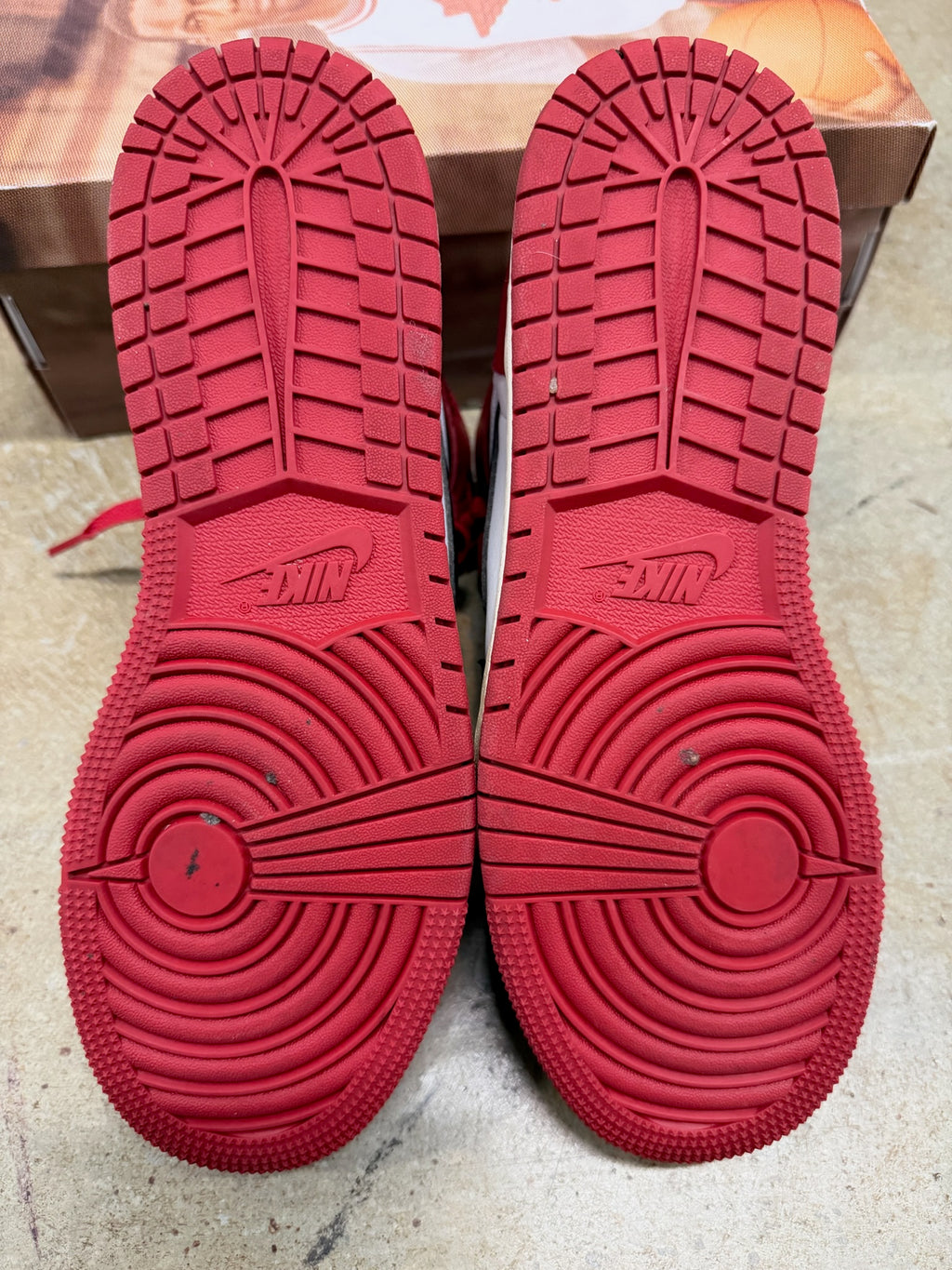 Size 7y - Jordan 1 Retro Black Toe Reimagined