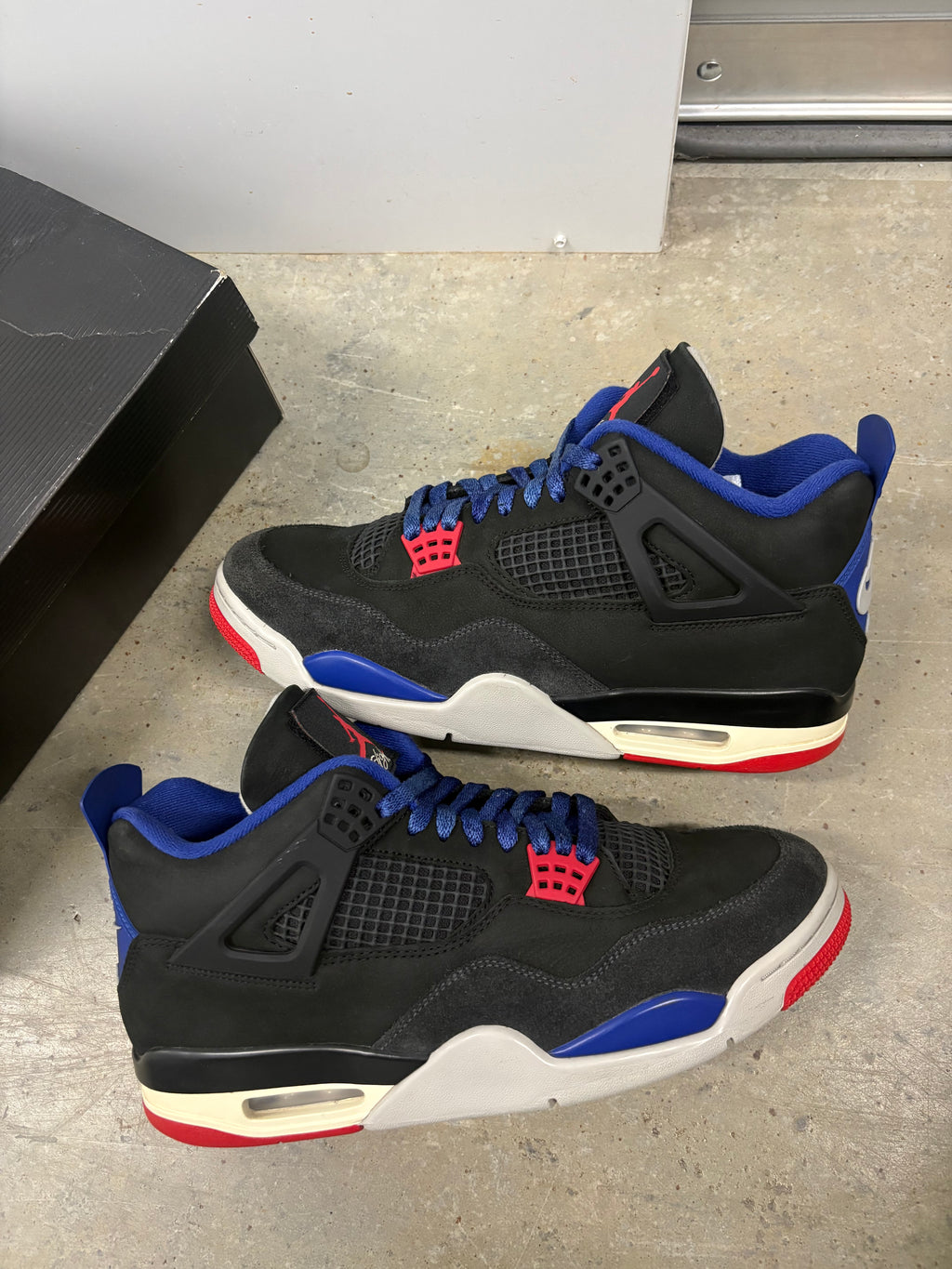 Size 11.5 - Jordan 4 Retro Rare Air ( Gold Lettering )