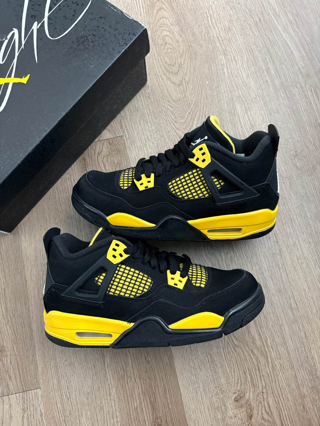 Size 6.5y - Jordan 4 Retro Yellow Thunder