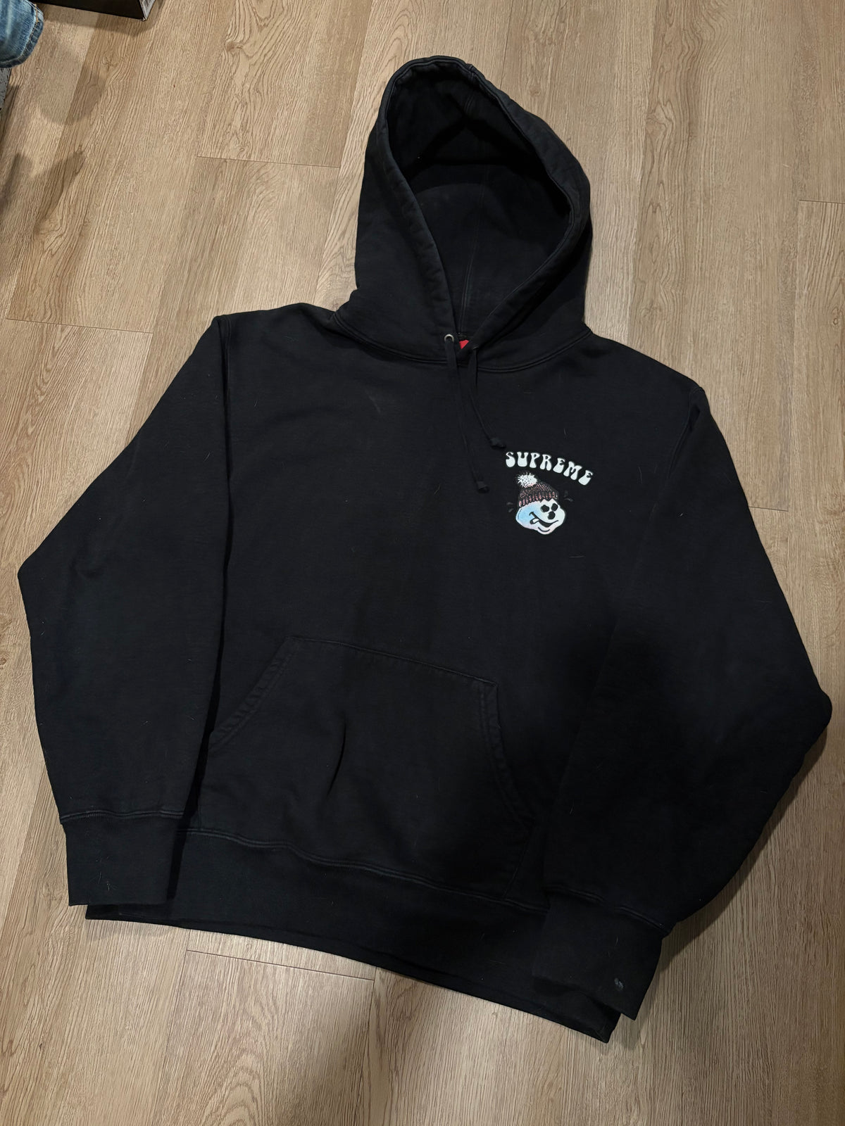 Size M - Supreme Snowman Hoodie