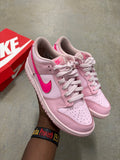 Size 6y - Nike Dunk Triple Pink