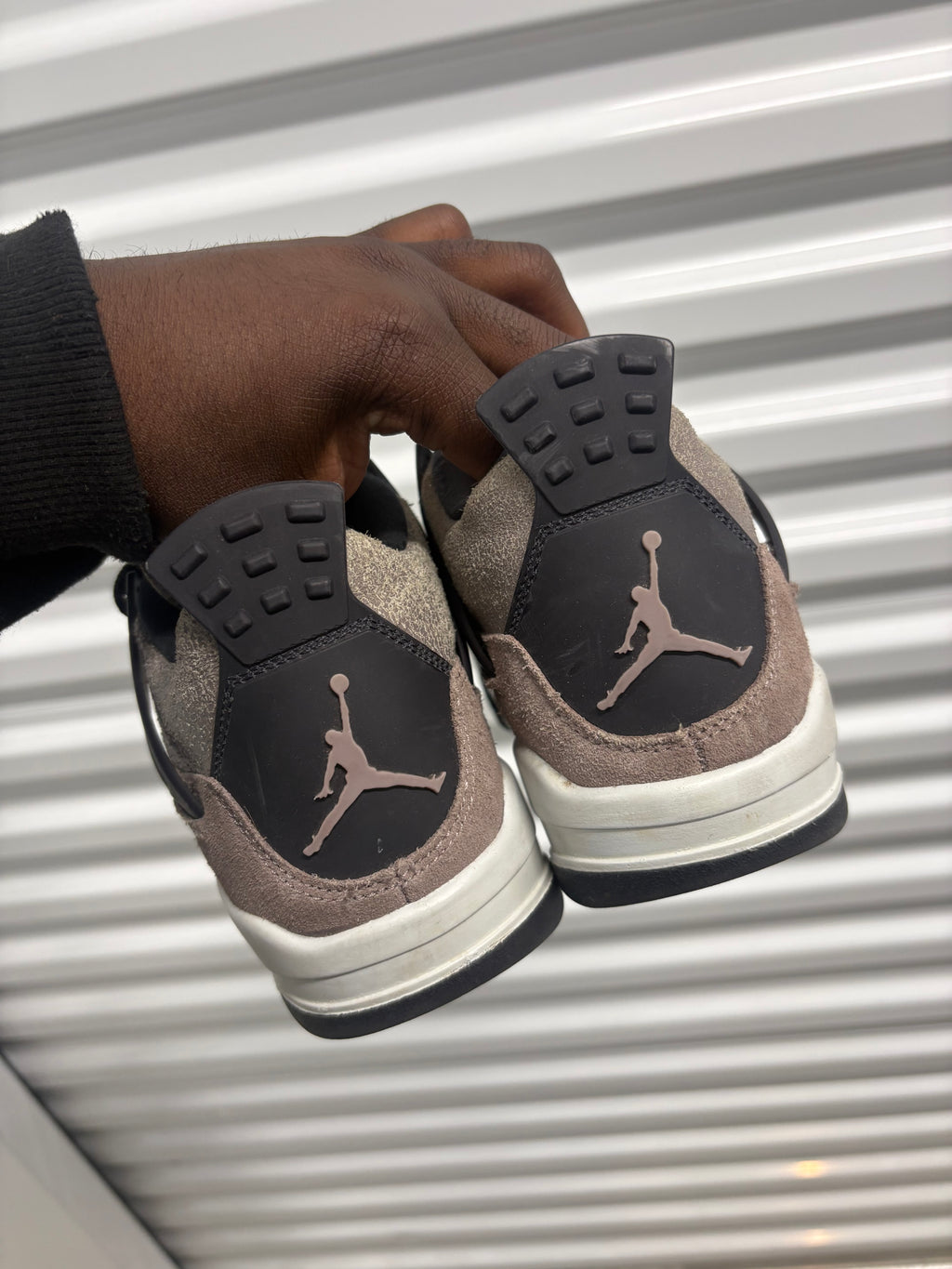 Size 5y - Jordan 4 Retro Taupe Haze
