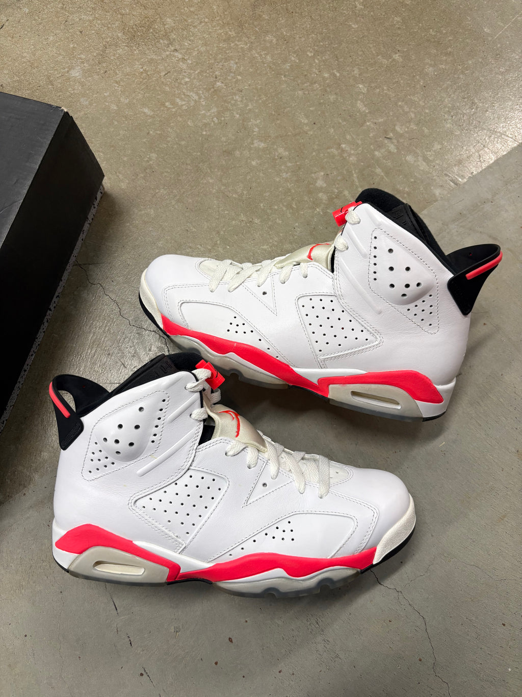 Size 8.5 - Jordan 6 Retro Infrared White 2014