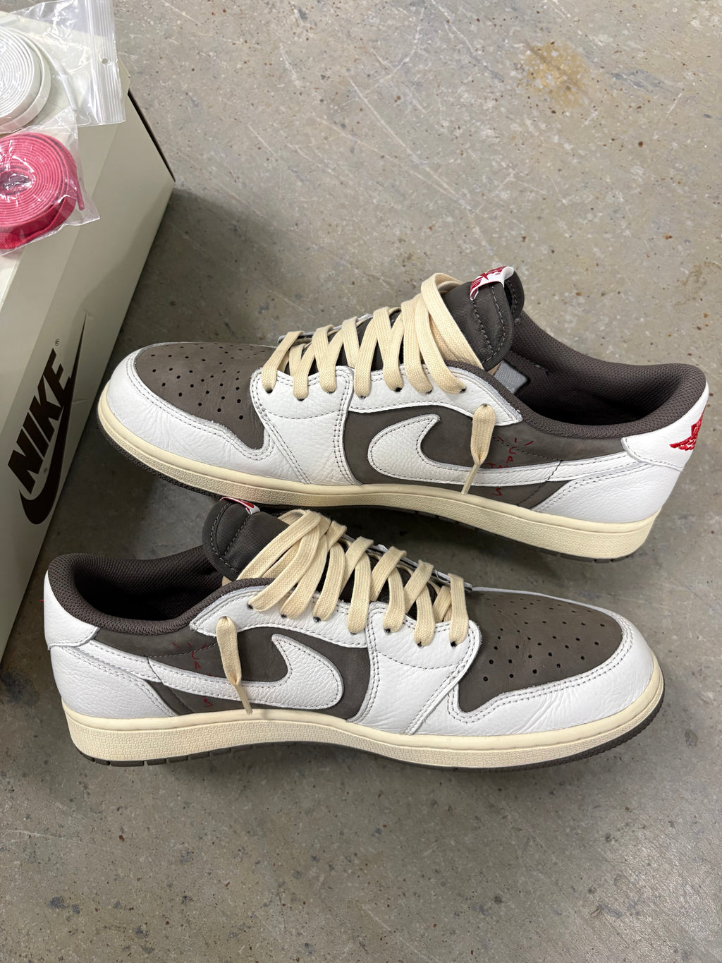 Size 11.5 - Travis Scott 1 Low Reverse Mocha