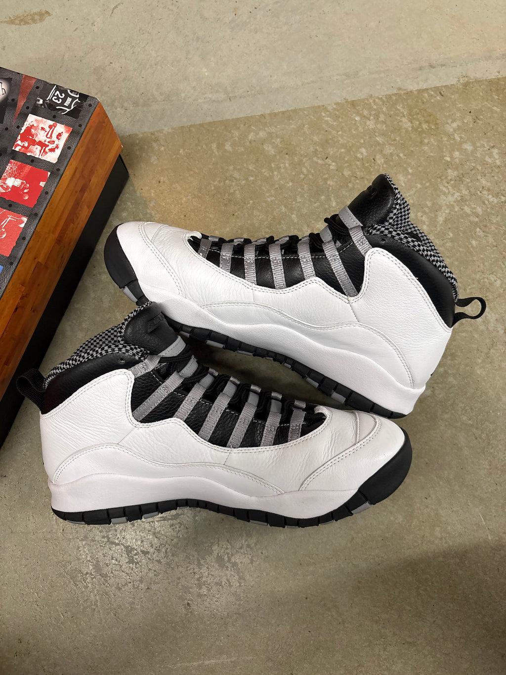 Size 11 - Jordan 10 Retro Steel 2025