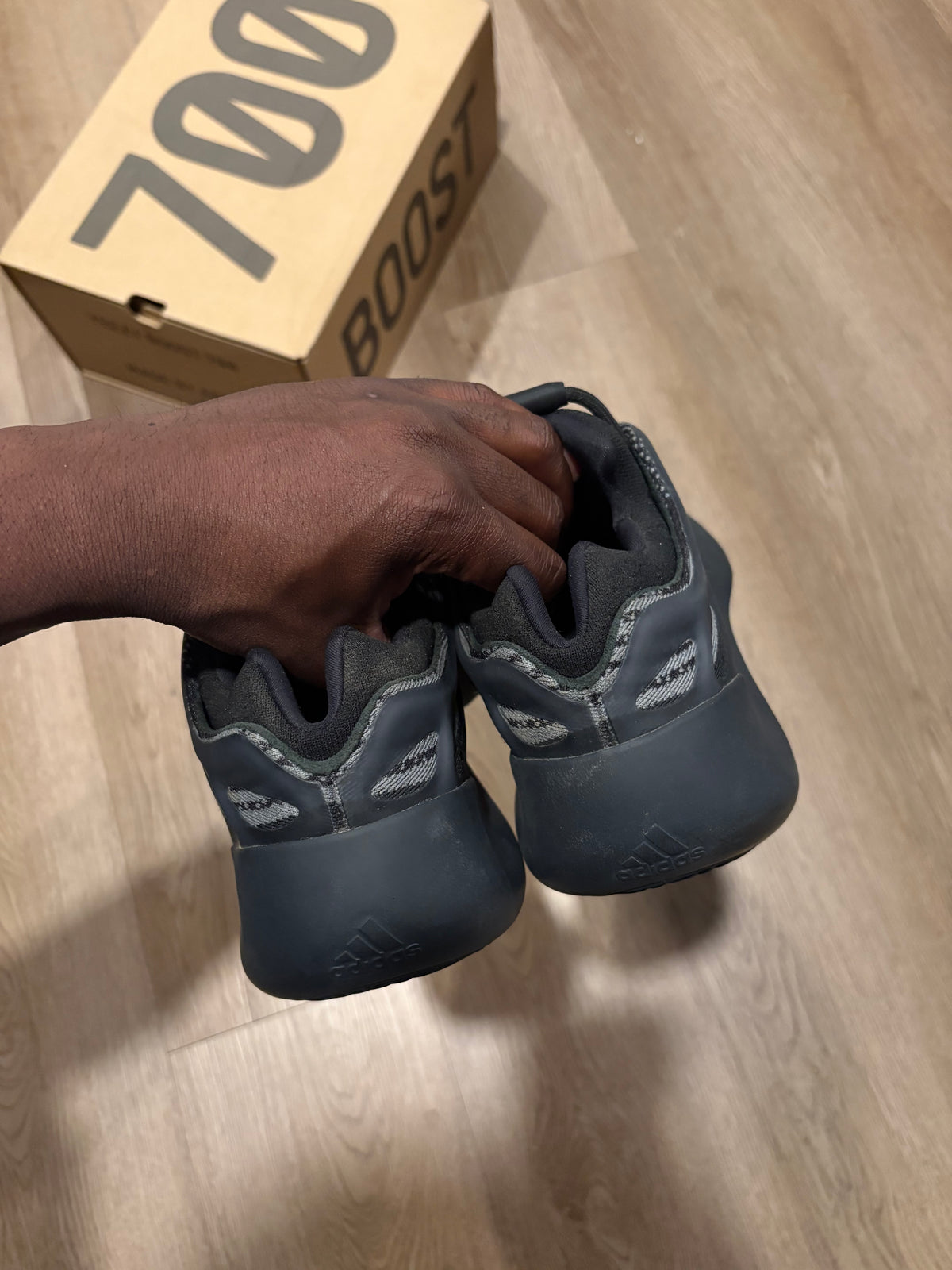 Size 8.5 - Yeezy 700 V3 Alvah