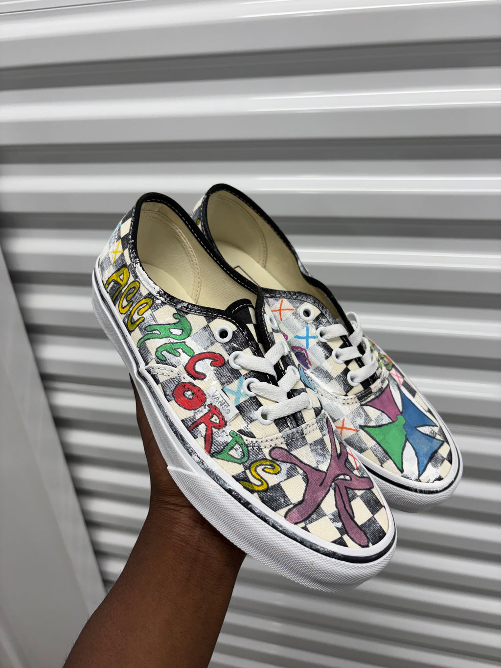 Size 6y -  Acc Checkerboard Vans 44 LX