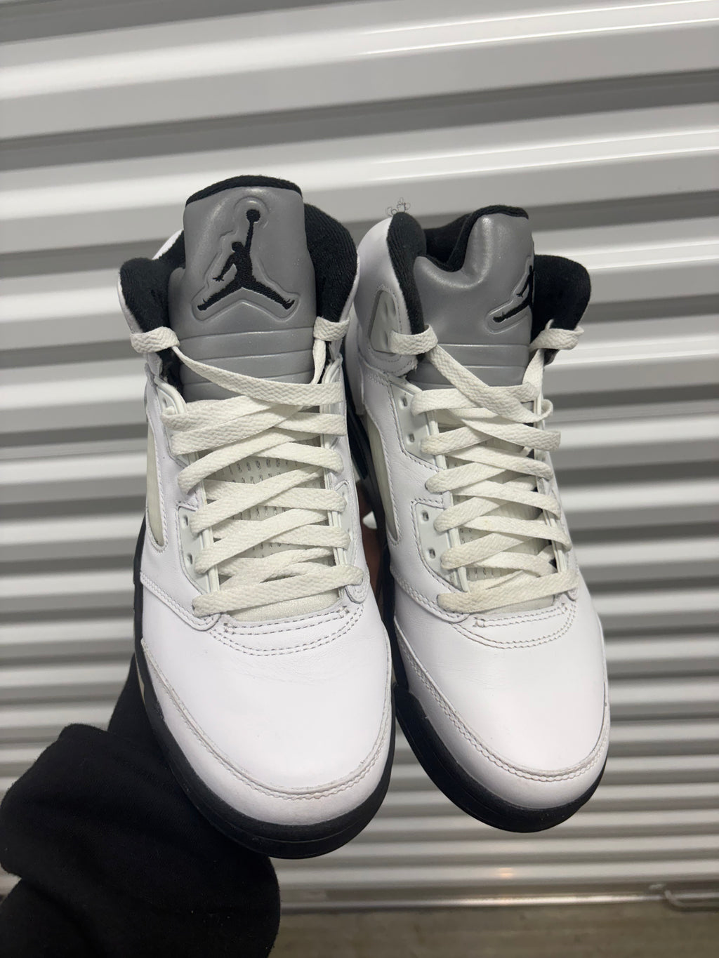 Size 7.5 - Jordan 5 Retro Reverse Metallic