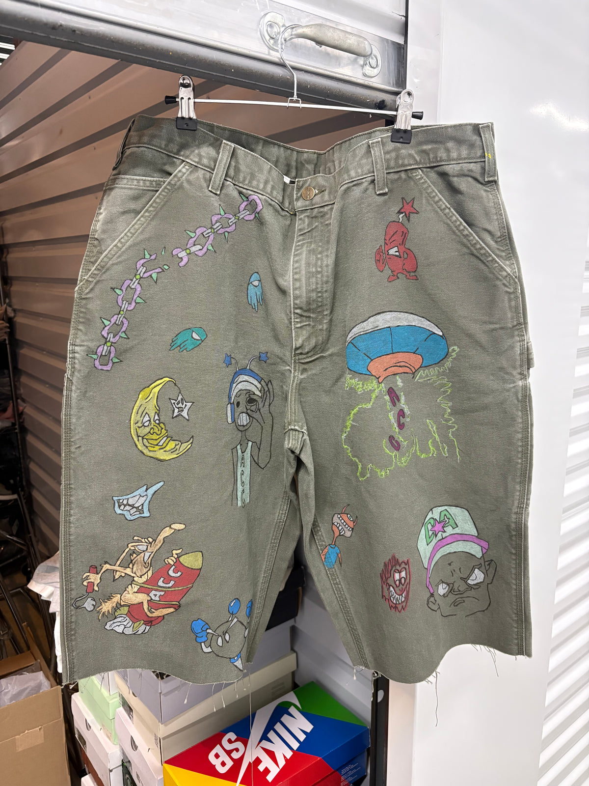 Size 36 - Acc Carhartt Shorts