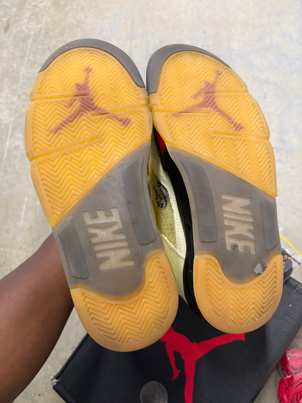 Size 7.5 - Jordan 5 Retro Off White Sail